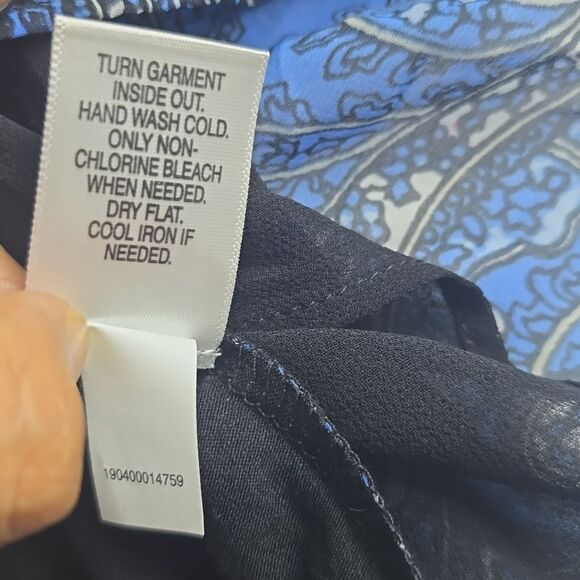 Dana Buchman -221 Pleated Paisley Peint Sleeveless Blouse Blue Contrast XL - Picture 8 of 8